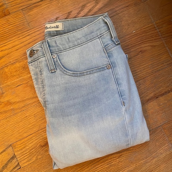 Madewell 9" Mid-Rise Skinny Crop Jeans - Picture 7 of 12